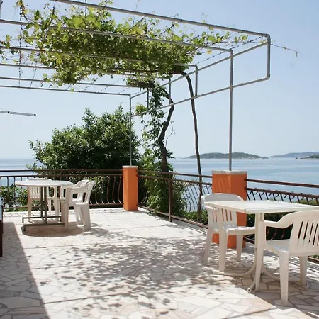 Family Friendly Seaside Orebic, Peljesac - 4537 *