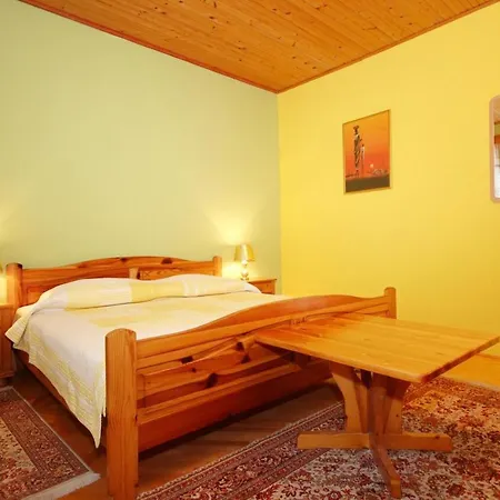 Family Friendly Seaside Orebic, Peljesac - 4537 アパート